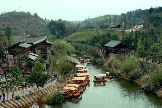 崇州小孩好玩的地方有哪些崇州多彩山地滑水有大漩涡