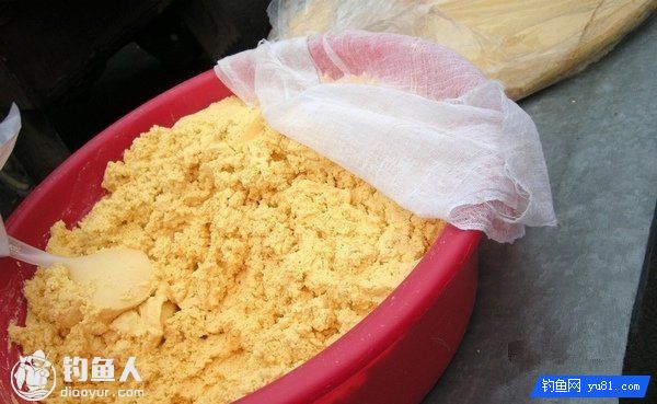 四款自制的特色钓鱼饵料