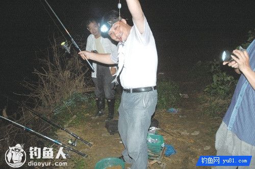 浅谈南方初冬野外夜钓的技巧