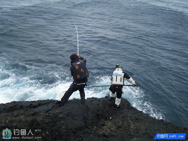 轻矶钓与重矶钓的装备搭配与技巧