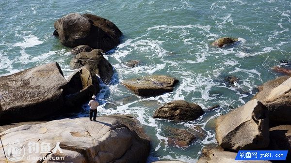 海钓入门之光线与水色对浮游矶钓的影响